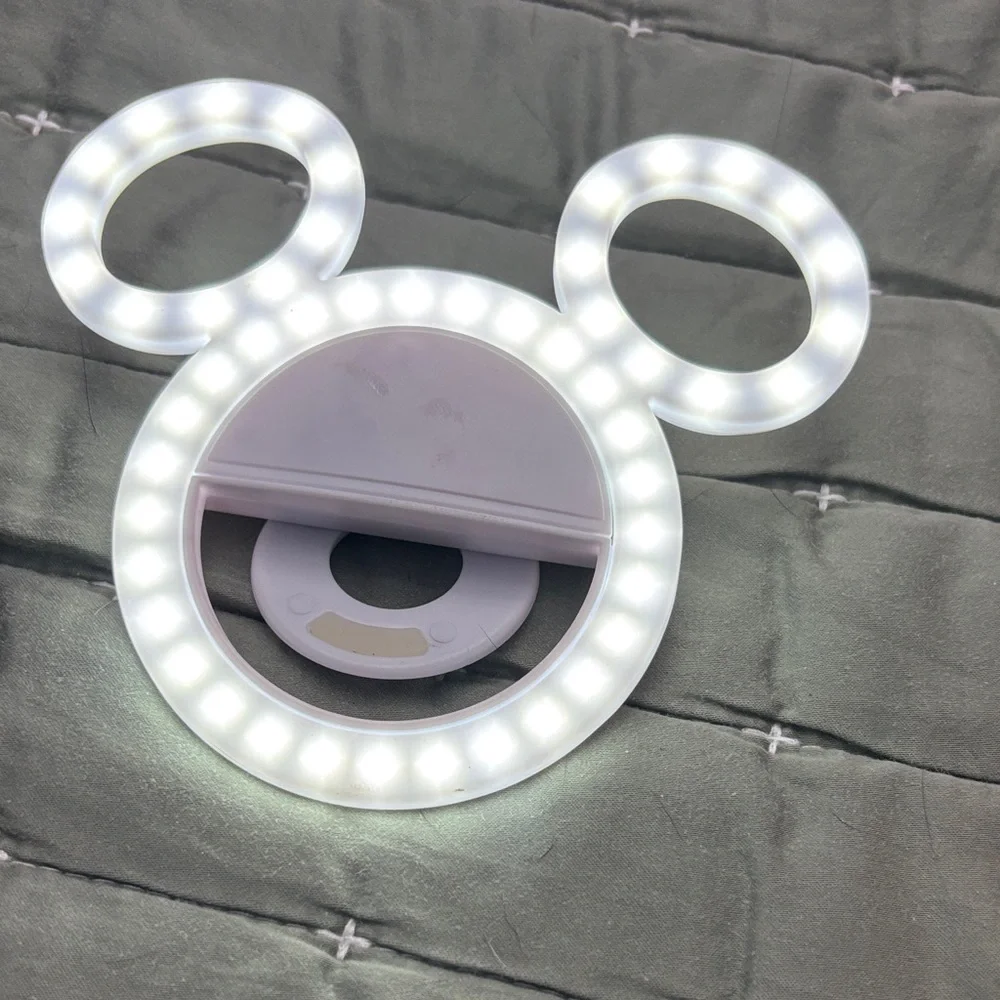 Disney Mickey Mouse White Ring Light (three brightness settings)